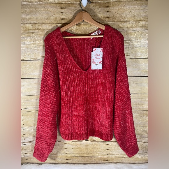 Pink Rose Sweaters - NWT PINK ROSE sz M V-neck Sweater Red Lurex Metallic Soft